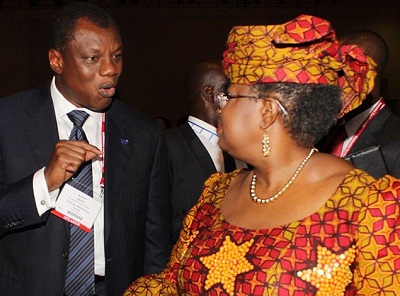 l-r: Austin Okere, Founder and CEO, CWG making a point to Ngozi Okonjo-Iweala, minister of Finance at the Economist conference, Nigeria at Eko Hotels, Lagos